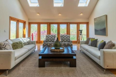 35 Skyline Cir, Canton, MA 02021 photo 6