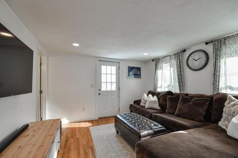 114 High St, Upton, MA 01568 photo 10