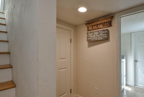 114 High St, Upton, MA 01568 photo 17