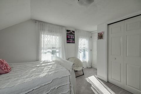 114 High St, Upton, MA 01568 photo 15