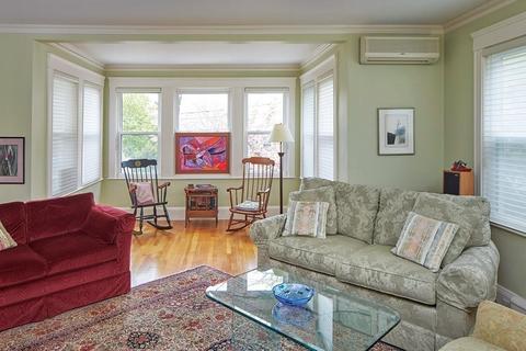 264 Mason Ter, Brookline, MA 02446 photo 3