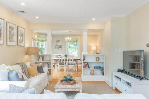 39 Evans Rd, Marblehead, MA 01945 photo 7
