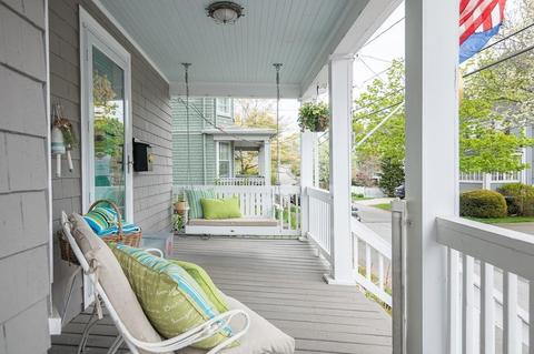 39 Evans Rd, Marblehead, MA 01945 photo 2