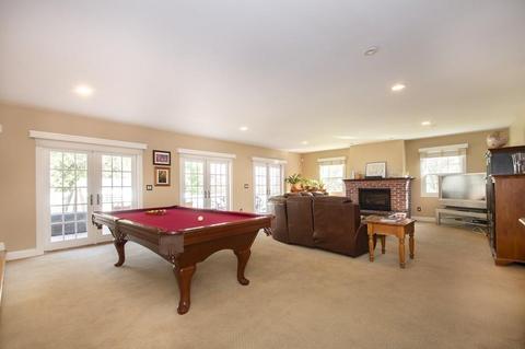423 Dedham Ave, Needham, MA 02492 photo 12