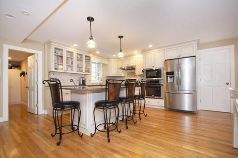 423 Dedham Ave, Needham, MA 02492 photo 9