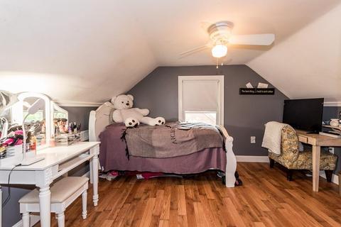 26 Hillside Ave, Webster, MA 01570 photo 13