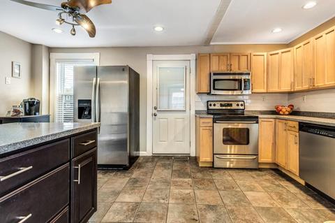 11 Hillside Ave, Beverly, MA 01915 photo 11