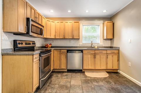 11 Hillside Ave, Beverly, MA 01915 photo 13