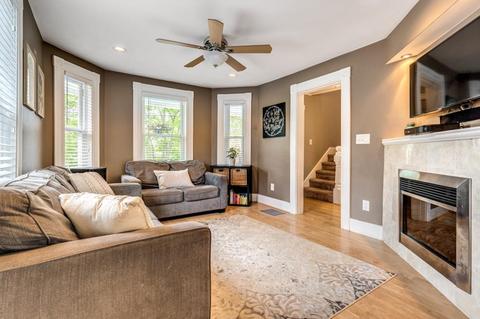 11 Hillside Ave, Beverly, MA 01915 photo 7