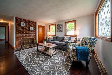 105 Tarbox St, Dedham, MA 02026 photo 4