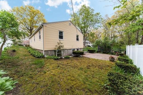 105 Tarbox St, Dedham, MA 02026 photo 17