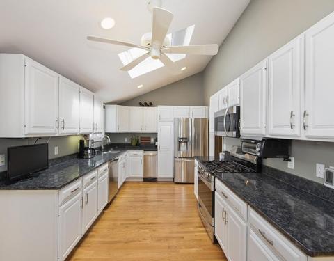 125 Willow St, Acton, MA 01720 photo 8