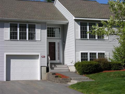 40 St Johns Ln #2, Hampstead, NH 03841 photo 1