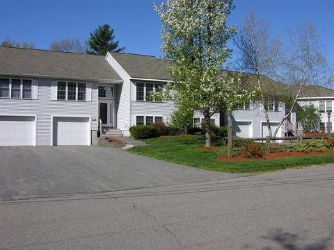 40 St Johns Ln #2, Hampstead, NH 03841 photo 3