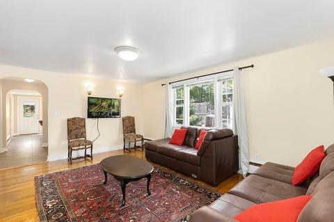 28 Jefferson Ave, Everett, MA 02149 photo 7