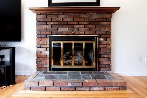 5 Champlain Dr, Hudson, MA 01749 photo 4