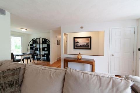 5 Champlain Dr, Hudson, MA 01749 photo 8