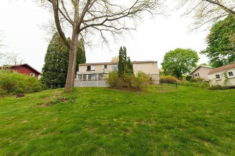 5 Champlain Dr, Hudson, MA 01749 photo 29