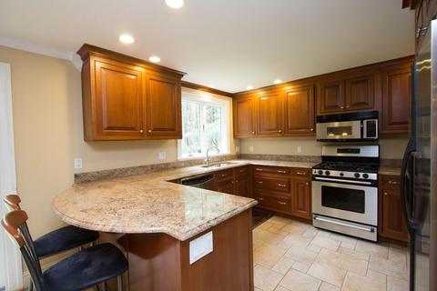 3 Nick Ln, Maynard, MA 01754 photo 2