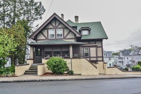 125 Berkeley St, Lawrence, MA 01841 photo 2