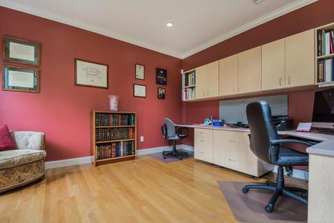 166 South St, Upton, MA 01568 photo 5