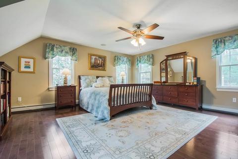 166 South St, Upton, MA 01568 photo 17