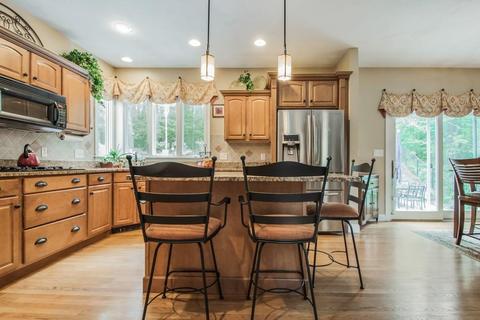 166 South St, Upton, MA 01568 photo 13