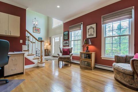 166 South St, Upton, MA 01568 photo 4