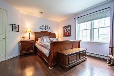 166 South St, Upton, MA 01568 photo 20