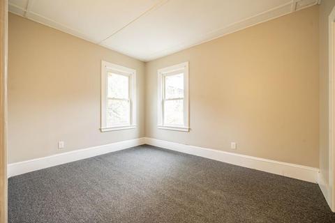 30 Wilbraham Ave, Springfield, MA 01109 photo 8