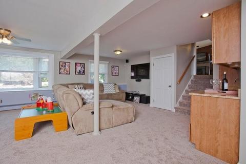 919 Bridge St, Suffield, CT 06078 photo 7