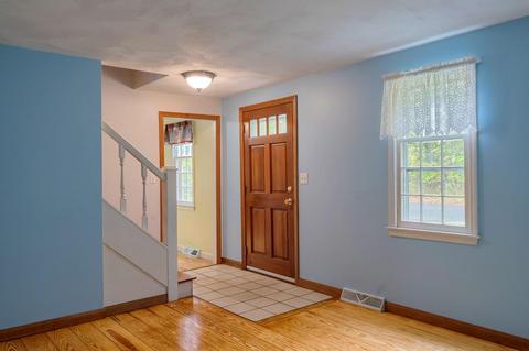 27 Walnut St, Townsend, MA 01469 photo 10
