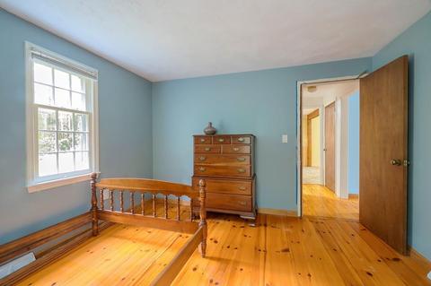 27 Walnut St, Townsend, MA 01469 photo 17