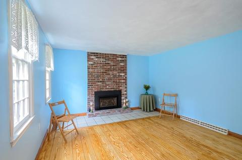 27 Walnut St, Townsend, MA 01469 photo 13
