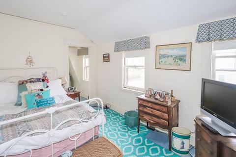 6 Bubier Rd, Marblehead, MA 01945 photo 17