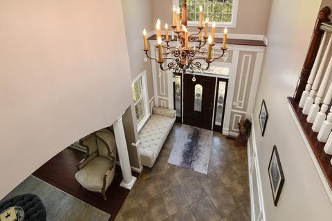 397 Dedham Ave, Needham, MA 02492 photo 13