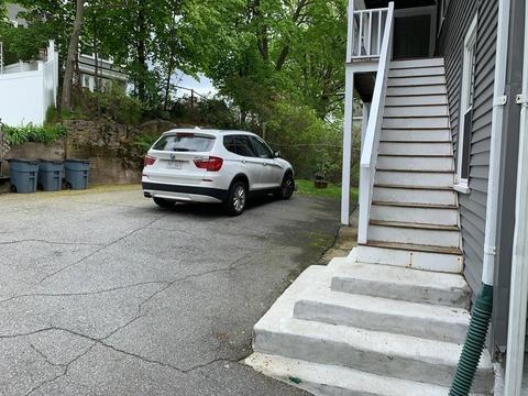 14 Munroe St, Beverly, MA 01915 photo 5