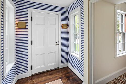 50 Garrison Rd, Hingham, MA 02043 photo 4
