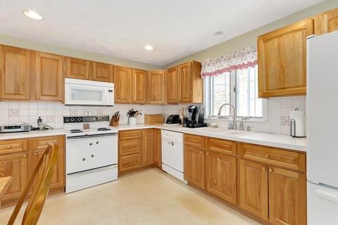 19 Junior Ave, Methuen, MA 01844 photo 10