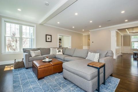 17 Ridgeway Ave, Needham, MA 02492 photo 9