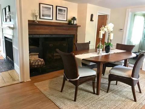 574 Hale St, Beverly, MA 01915 photo 9