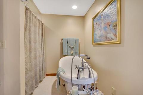 12 Townside Ln, Walpole, MA 02081 photo 24