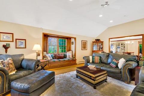 12 Townside Ln, Walpole, MA 02081 photo 12
