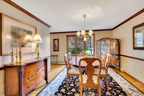 12 Townside Ln, Walpole, MA 02081 photo 5