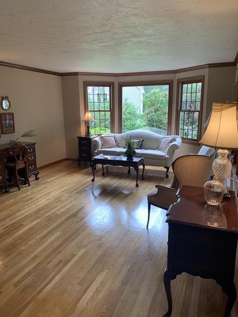 12 Townside Ln, Walpole, MA 02081 photo 3