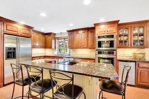 12 Townside Ln, Walpole, MA 02081 photo 7