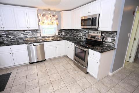 13 Bourbeau St, Chicopee, MA 01020 photo 5