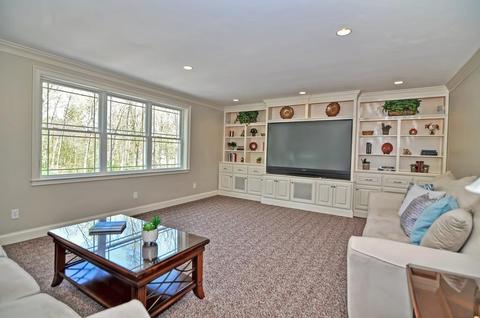 16 Barnett Rd, Sutton, MA 01590 photo 18