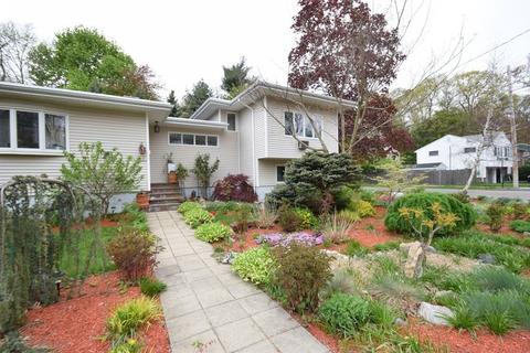129 Linden St, Needham, MA 02492 photo 1