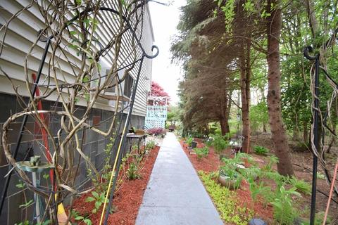 129 Linden St, Needham, MA 02492 photo 19